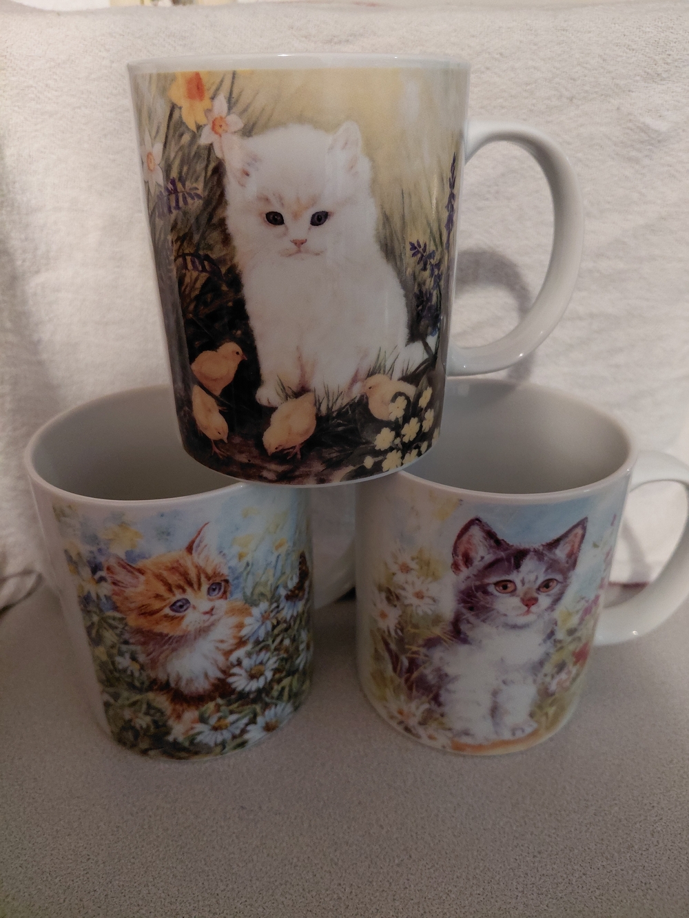 White Cat Ceramic Mug with Kitten Art - Pets Cat Set Of Three